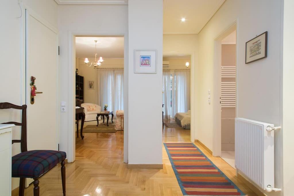 Top-Rated 1-Bedroom Apartment In The Heart Of Афины Экстерьер фото